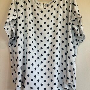 Maurices White and Gray Dolman Sleeve T-Shirt